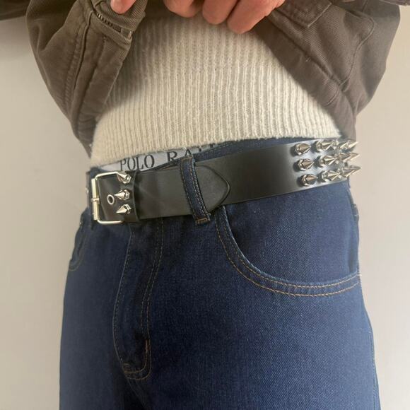 Y2K Black Leather Punk Belt Silver Studs Adjustable Fits 26-36 Unisex Style - Picture 4 of 13